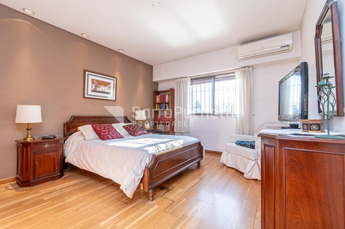 Venta Casa 4 Ambientes Con Jardín Y Piscina En Haedo Sur
