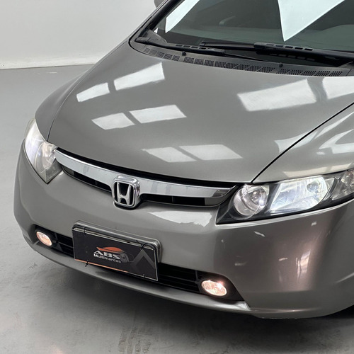 Honda Civic 1.8 LXS 16V FLEX 4P AUTOMÁTICO