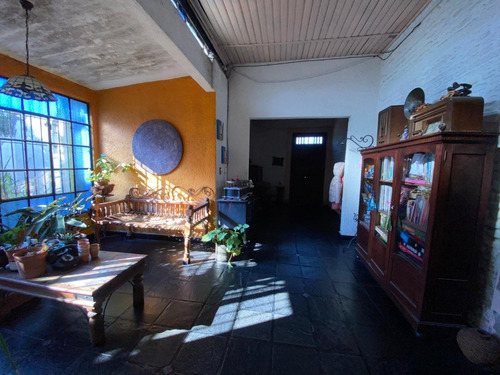 Imagen 4 de 28 de Oportunidad. Lega Propiedades Vende Gran Casona Céntrica, Amplio Terreno