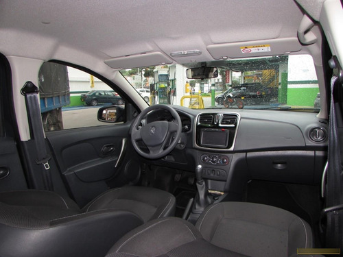 Imagen 8 de 8 de Renault Logan Expression Mt 1600cc
