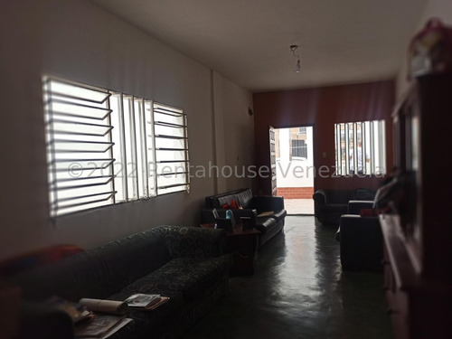 Imagen 8 de 30 de Casas En Venta Barquisimeto /04245565759