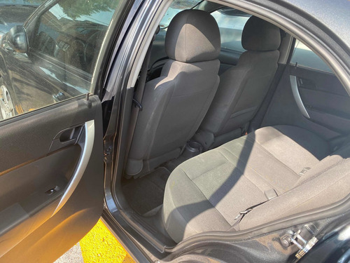 Imagen 10 de 15 de Chevrolet Aveo 2018 1.6 Lt Bolsas De Aire Y Abs Nuevo Mt