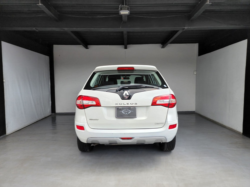 Imagen 9 de 15 de Renault Koleos 2016 2.5 Expression At