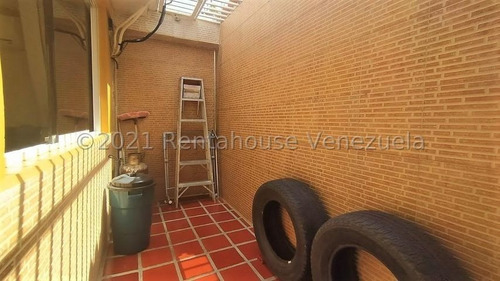 Imagen 10 de 14 de Rosangel Parraga Rentahouse Vende Casa En La Esmeralda San Diego 22-7701