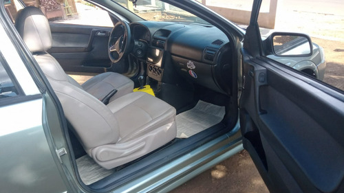 Chevrolet Astra 2.0 Advantage Flex Power 3p