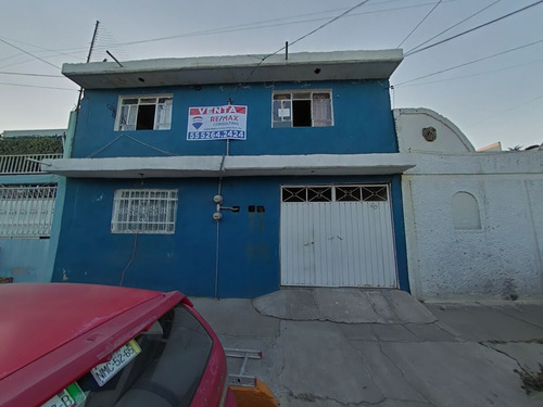 ¡gran Oportunidad En Ecatepec! Casa En Venta Con Distribución En Dos Niveles Y C