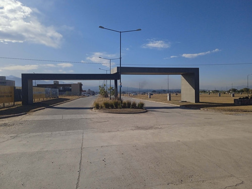Imagen 2 de 12 de Terreno Venta Via Aurelia Ruta Nacional 51 300 M2