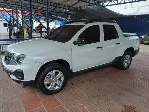 Renault Duster Oroch 2.0 Intens