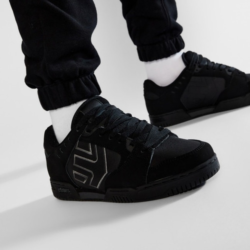 Imagen 5 de 8 de Tenis Etnies Faze Black Dirty Wash Skate Hombre