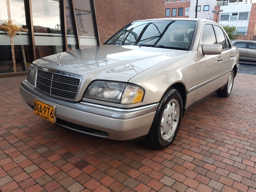 Mercedes Benz Clase C280 En Excelente Estado