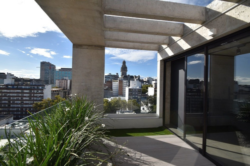 Apartamento En Venta De 2 Dormitorios En Barrio Sur
