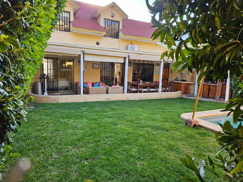 Casa 117 M2, 4d+3b+piscina, Alto Macul (72663)