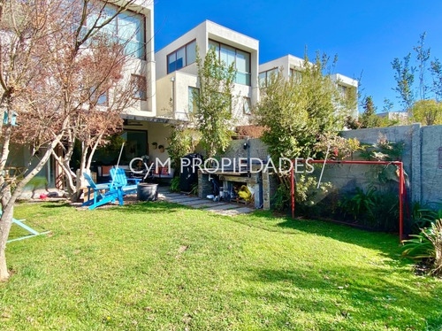 Condominio / Valle Monasterio