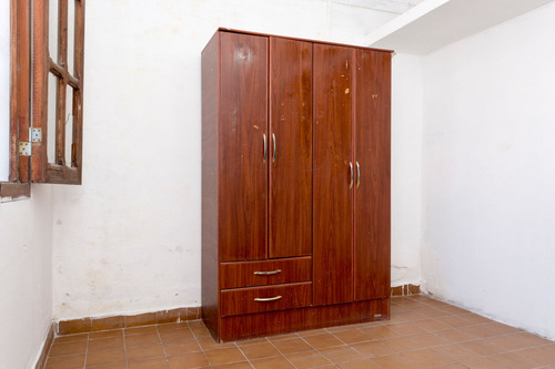 Casa 6 Dormitorios Venta Villa Lavalle