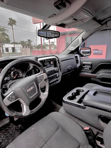 GMC Sierra 5.4 Cabina Regular Sle 4x4 At