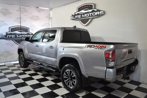 Imagen 3 de 14 de Toyota Tacoma 4x4 Trd Sport 2021