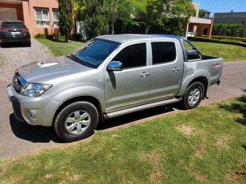 Toyota Hilux 3.0 Cd Srv I 171cv 4x4 2011