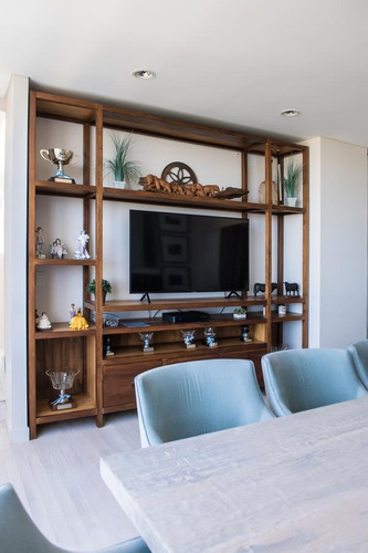 Exclusivo Penthouse Con Terraza Con Vista Al Rio En Venta En El Complejo Horizons