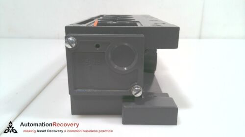 Numatics 239-572 Manifold Block 3/4 Npt Plug In, New #2 Ccf
