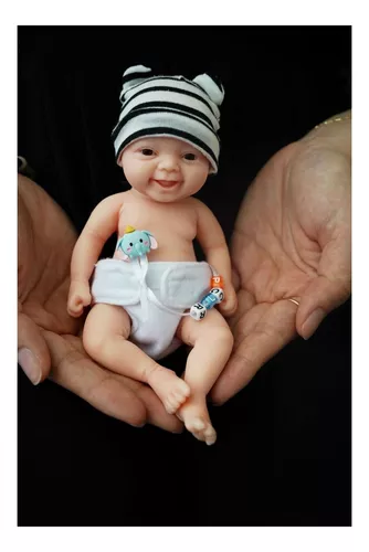 Bebê Reborn Menina Realista Toda em Silicone Sólido Molinho