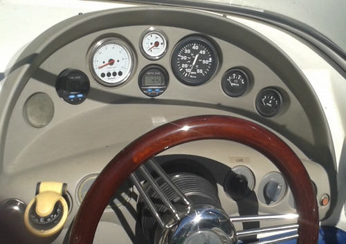 Imagen 7 de 16 de Glastron 185 Origen U.s.a. Proa Abierta Suzuki 140 4 Tiempos