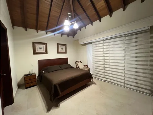 Casa Amoblada En Arriendo Poblado San Lucas