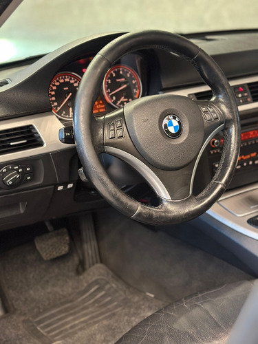 BMW Serie 3 2.5 Aut. 4p