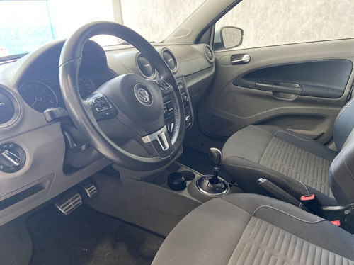 Imagem 13 de 15 de Volkswagen Gol 1.6 Mi Highline 8v