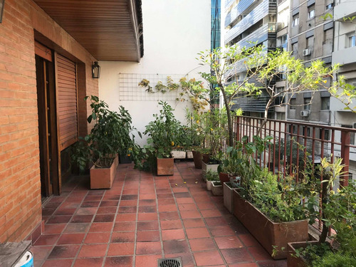 Imagen 24 de 25 de Casa En Lote Propio, Pb + 2 Pisos - Chalet Cochera