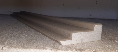 Moldura Externa De Eps Cf 004 C/pingadeira 19 Metros.
