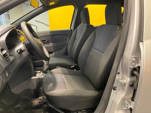 Imagen 10 de 15 de Renault Sandero Life (rich)