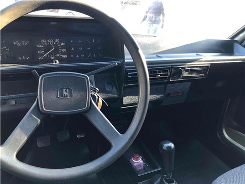Volkswagen Voyage 1.6 Ls 8v Gasolina 2p Manual