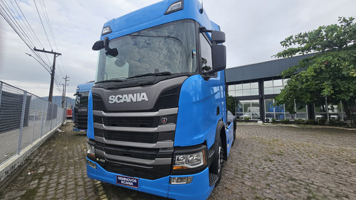 Scania R 450 A6x2 2022/2023