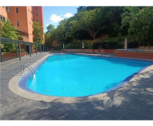 En Venta Espectular Penthouse En Colinas De La California Por $299.000