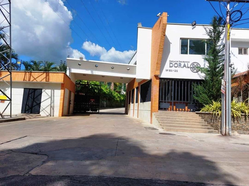 Venta Town House Resid. Doral Park, Urb. Mañongo