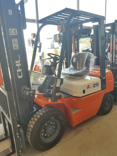 Imagen 3 de 15 de Autoelevador Chl/ Heli 2500kg Motor A498 Euro3 Torre 3.5 M