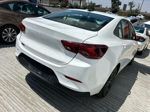 Chevrolet Onix 1.0T Premier Red Line At