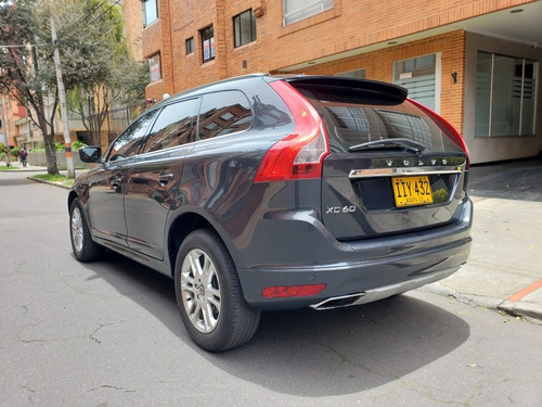 Volvo Xc60 T5 Awd Kinetic At