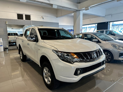Mitsubishi L200 2.5 Turbo Diesel Full 4x2 D/c 2020
