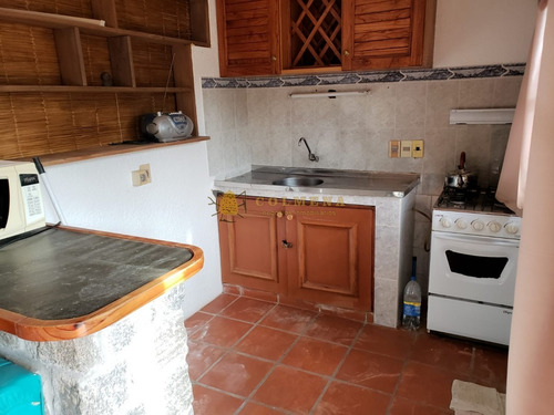 Casa En Venta - Apta Para Banco - Consulte !!!- Ref: 2735