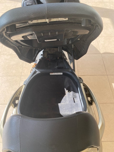 Imagen 8 de 14 de Suzuki Burgman An 650 Executive Abs 2011 Oro Motoneta Honda