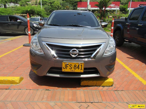 Nissan Versa 1.6 Sense