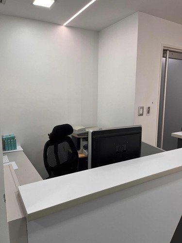 Los Palos Grandes Oficina En Venta
