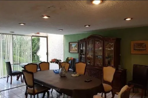 Casa En Venta Santiago # 612, Col. Lomas Quebradas, Alc. Magdalena Contreras, Cp. 10000 Ajrj