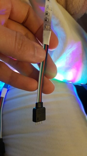 Imagen 6 de 9 de Cinta Led Carrete De Luz Led De 5 Metros Rbg Con Su Control