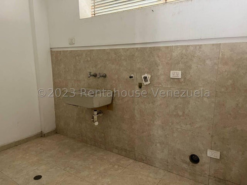 Imagen 17 de 30 de Magnífica Casa En Venta Urbanizacion Colinas Del Viento Zona Este Barquisimeto %%%% Rf 23-2 4 7 2 0 Kl Rah %%%
