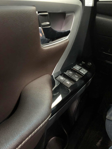 Toyota Sw4 2.8 Srx 177cv 4x4 7as At 2019