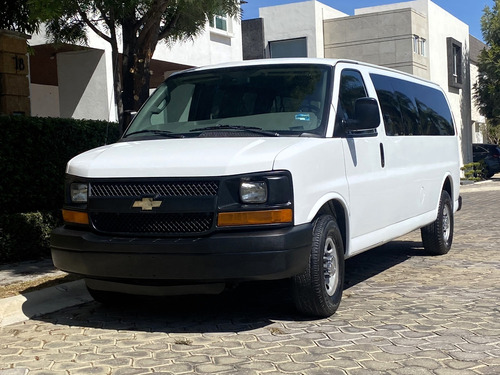 Chevrolet Express 6.0ls C 15 Pas At