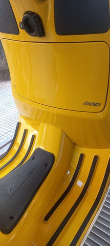 Imagen 18 de 25 de Vespa 300 Gts Super