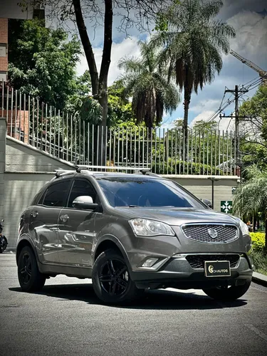 SsangYong Korando 2.0 C Gasolina 4x2